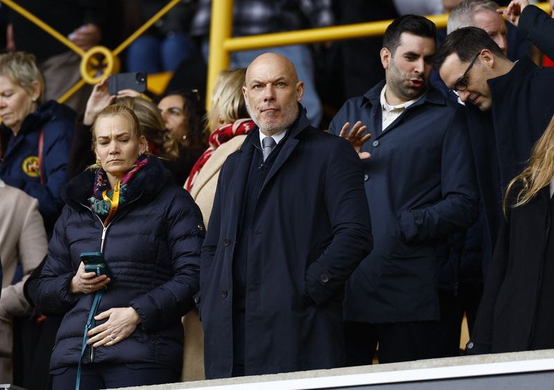 Soccer-VAR should have intervened for probable Forest penalty against Everton, says Webb