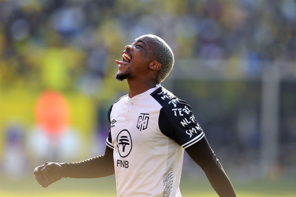 PRETORIA, SOUTH AFRICA - MAY 25: Khanyisa Mayo of Cape Town City FC during the DStv Premiership match between Mamelodi Sundowns and Cape Town City FC at Loftus Versfeld Stadium on May 25, 2024 in Pretoria, South Africa. (Photo by Lefty Shivambu/Gallo Images)