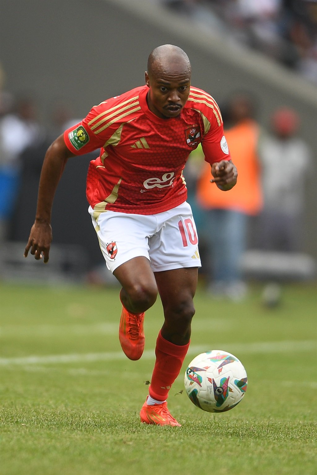 JOHANNESBURG, SOUTH AFRICA - DECEMBER 07: Percy Tau of AL Ahly FC during the CAF Champions League match between Orlando Pirates and Al Ahly SC at Orlando Stadium on December 07, 2024 in Johannesburg, South Africa. (Photo by Lefty Shivambu/Gallo Images)