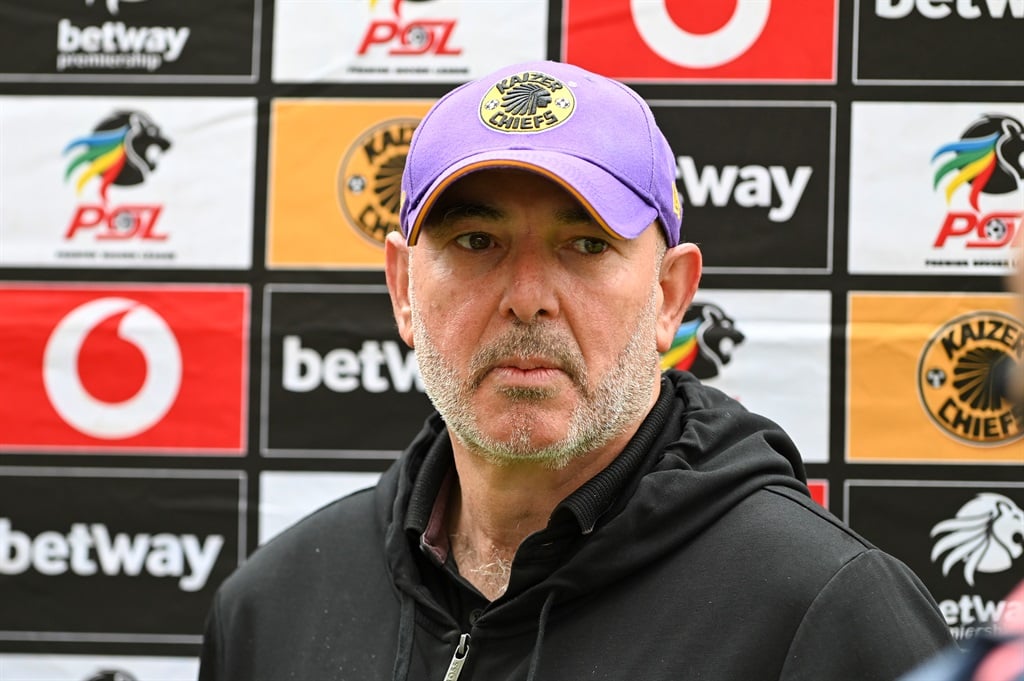DURBAN, SOUTH AFRICA - JANUARY 12: Nasreddine Nabi, head coach of Kaizer Chiefs during the Betway Premiership match between Kaizer Chiefs and Golden Arrows at Moses Mabhida Stadium on January 12, 2025 in Durban, South Africa. (Photo by Darren Stewart/Gallo Images)