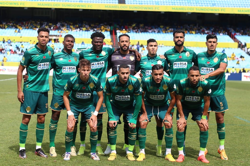 PRETORIA, SOUTH AFRICA - DECEMBER 15:Raja Casablanca Fc during the CAF Champions League match between Mamelodi Sundowns and Raja Casablanca at Loftus Versfeld on December 15, 2024 in Pretoria, South Africa. (Photo by Daniel Hlongwane/Gallo Images)