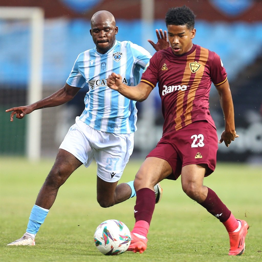 PRETORIA, SOUTH AFRICA - JANUARY 05: Khomotjo Lekoloane of Stellenbosch FC and Jose Garcia of CD Lunda Sul during the CAF Champions League match between Stellenbosch FC and C.D. Lunda Sul at Loftus Versfeld Stadium on January 05, 2024 in Pretoria, South Africa. (Photo by Daniel Hlongwane/Gallo Images)