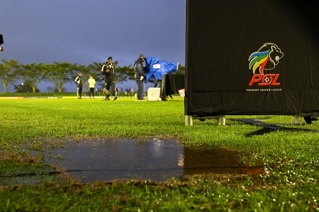 HAMMARSDALE, SOUTH AFRICA - FEBRUARY 19:  Heavy rain on the field during the Betway Premiership match between Golden Arrows and Orlando Pirates at Mpumalanga Stadium on February 19, 2025 in Hammarsdale, South Africa. (Photo by Darren Stewart/Gallo Images),¢Ê]??