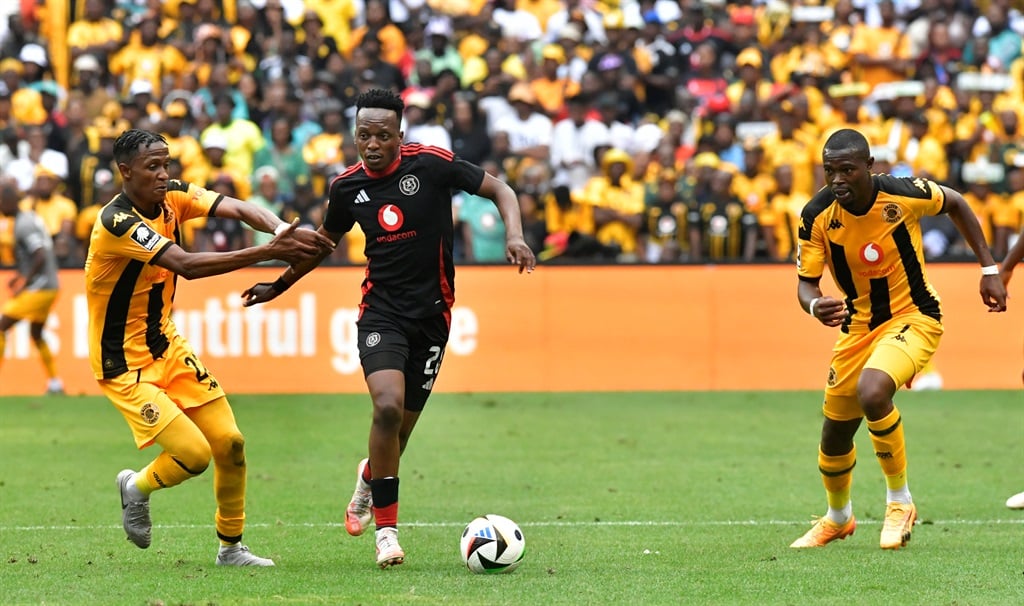 JOHANNESBURG, SOUTH AFRICA - FEBRUARY 01: Patrick Maswanganyi of Orlando Pirates in action during the Betway Premiership match between Orlando Pirates and Kaizer Chiefs at FNB Stadium on February 01, 2025 in Johannesburg, South Africa. (Photo by Sydney Seshibedi/Gallo Images)