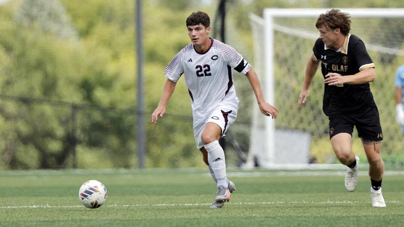 Evan Kanellos Goal Leads Men’s Soccer to First Win of Season – University of Chicago
